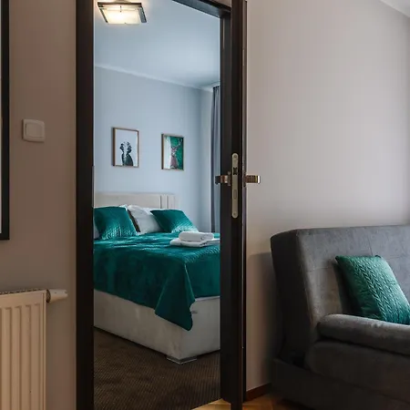 아파트 Sunline Urocza 5c 스클라르스카포렘바