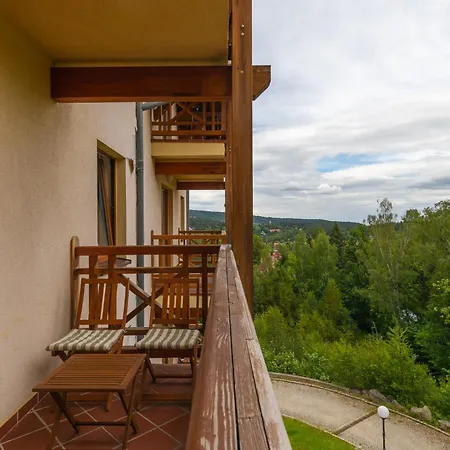 Sunline Urocza 5c 아파트